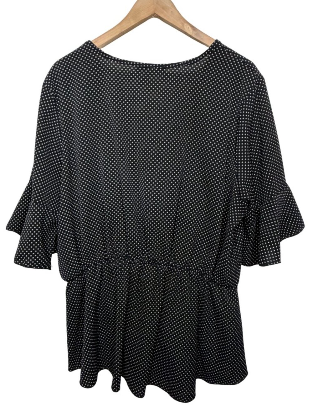 OMT Fashions Polka Dot Peplum Blouse Size 1X Black White Flutter Sleeve - Picture 6 of 10